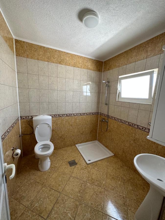 Apartments Edona Улцин Екстериор снимка