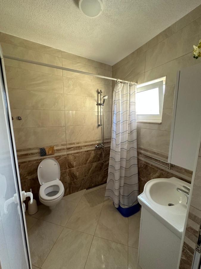Apartments Edona Улцин Екстериор снимка