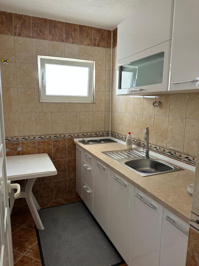 Apartments Edona Улцин Екстериор снимка