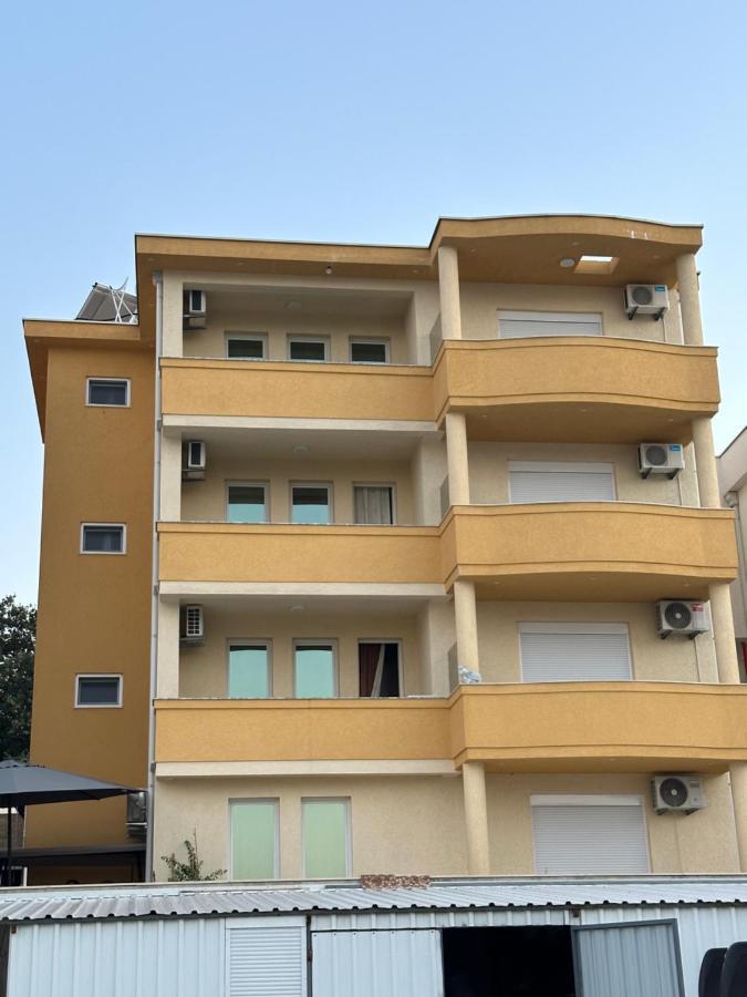 Apartments Edona Улцин Екстериор снимка